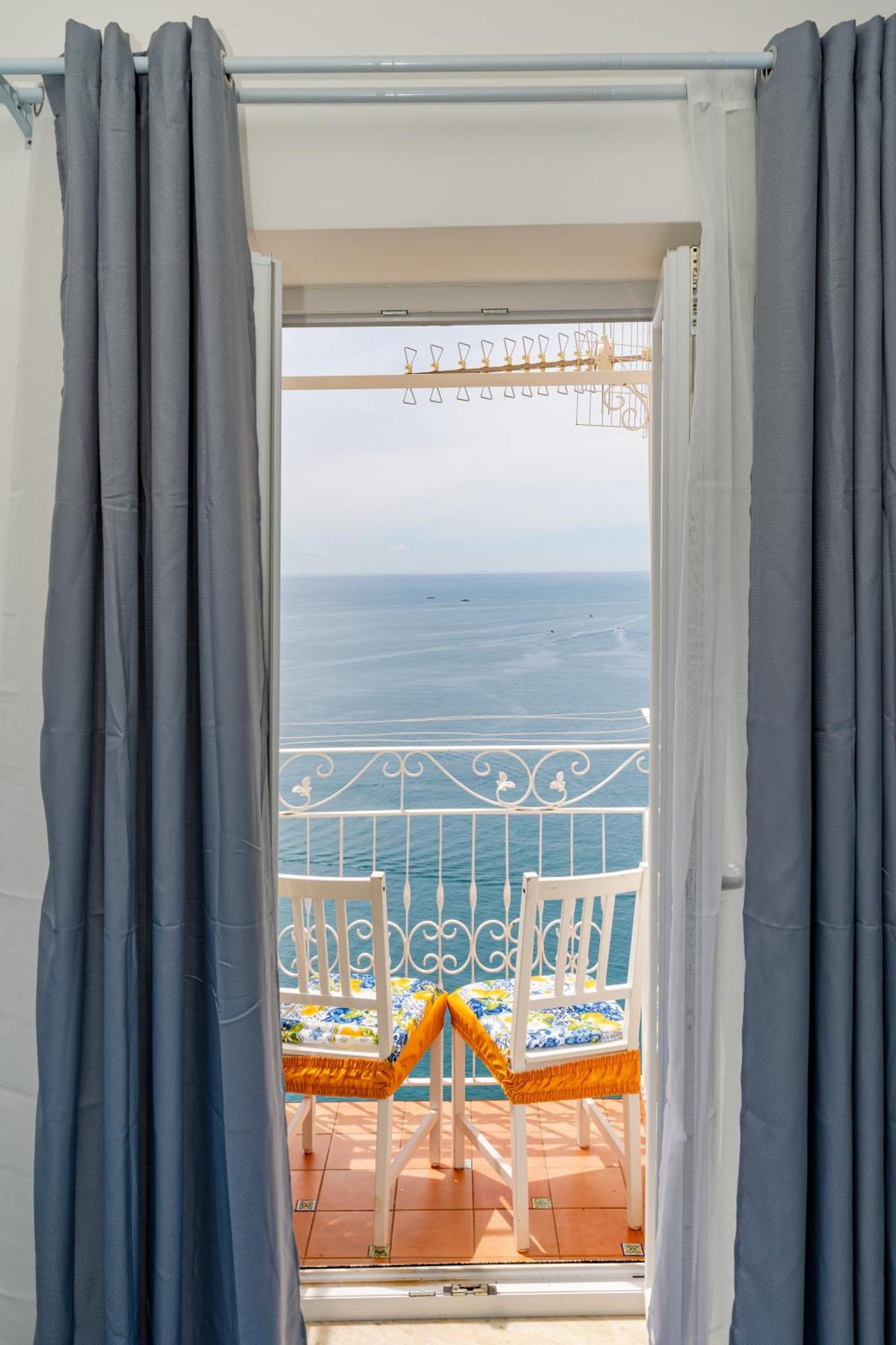 Casa L'aurora Holiday home *